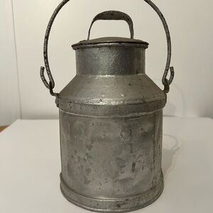 Vintage 2 quart galvanized Milk Can